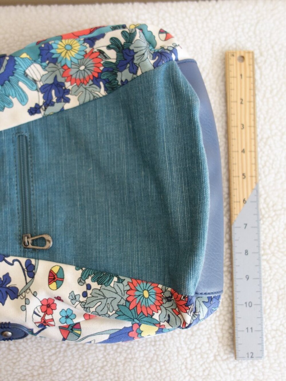 EUC SAKROOTS Blue / Floral Print Canvas Fold Over Crossbody Bag Purse - Picture 4 of 8